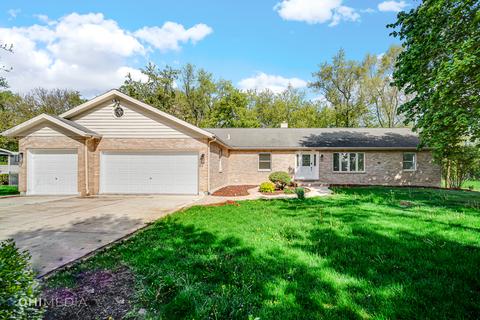 10109 Park Pl, Algonquin, IL 60102