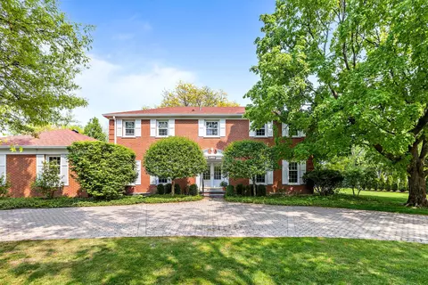 231 Summerfield Rd, Northbrook, IL 60062