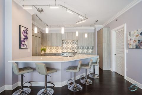 21 E Huron St #1603, Chicago, IL 60611 photo 15