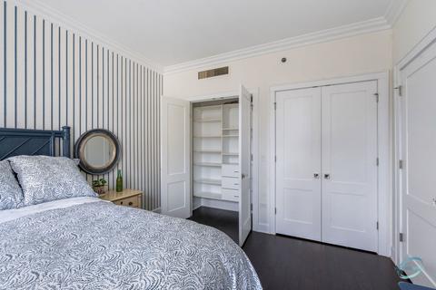 21 E Huron St #1603, Chicago, IL 60611 photo 30