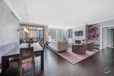 21 E Huron St #1603, Chicago, IL 60611 photo 12