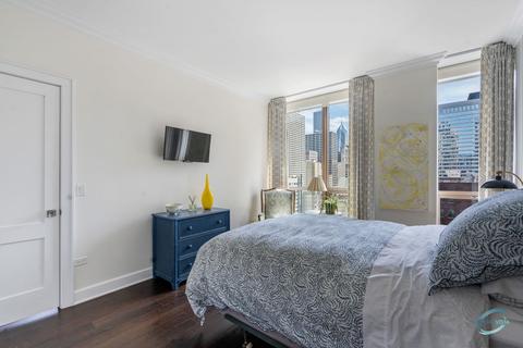21 E Huron St #1603, Chicago, IL 60611 photo 29