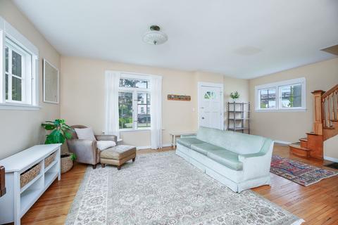 627 W Wesley St, Wheaton, IL 60187 photo 5