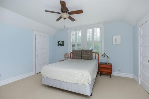 627 W Wesley St, Wheaton, IL 60187 photo 11