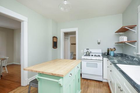 627 W Wesley St, Wheaton, IL 60187 photo 10