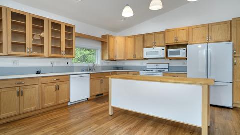 6955 W White Eagle Rd, Leaf River, IL 61047 photo 8