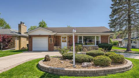 1027 Devon Ave, Park Ridge, IL 60068 photo 1