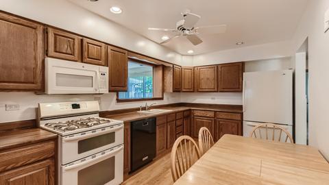 1027 Devon Ave, Park Ridge, IL 60068 photo 11