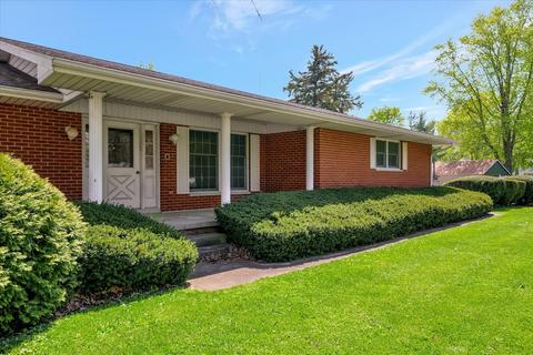 401 E Bond St, Bement, IL 61813 photo 9