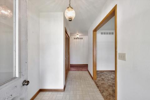 401 E Bond St, Bement, IL 61813 photo 10