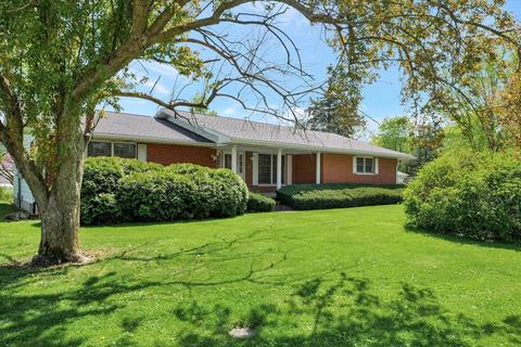 401 E Bond St, Bement, IL 61813 photo 5