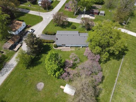 401 E Bond St, Bement, IL 61813 photo 42