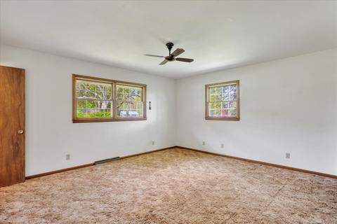 401 E Bond St, Bement, IL 61813 photo 25