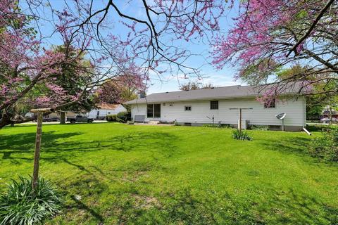 401 E Bond St, Bement, IL 61813 photo 39