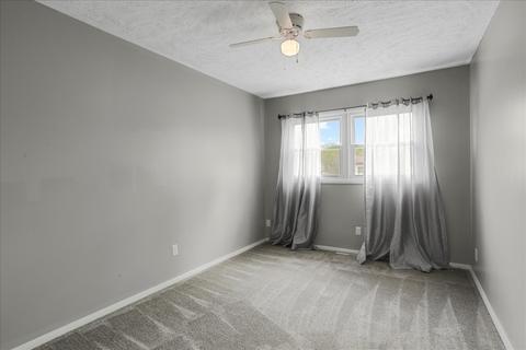 1717 King Dr #B, Normal, IL 61761 photo 11