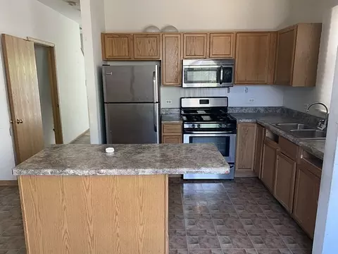 910 E 40th St, Chicago, IL 60653 photo 9