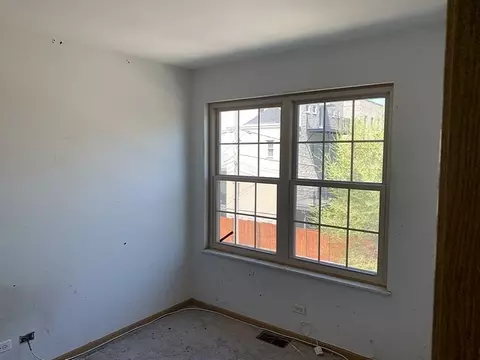 910 E 40th St, Chicago, IL 60653 photo 13