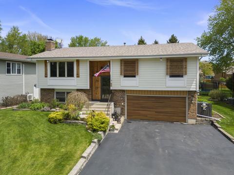 630 Ash St, Algonquin, IL 60102 photo 2