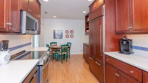 7575 Lake St #2D, River Forest, IL 60305 photo 21