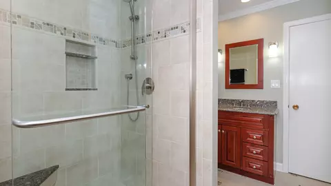 7575 Lake St #2D, River Forest, IL 60305 photo 35