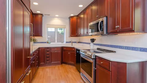 7575 Lake St #2D, River Forest, IL 60305 photo 17