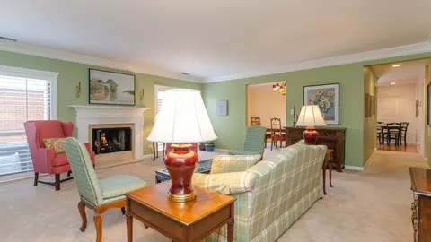 7575 Lake St #2D, River Forest, IL 60305 photo 8