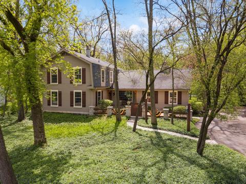6705 Connecticut Trl, Crystal Lake, IL 60012