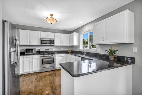 3169 Bennett Pl, Aurora, IL 60502 photo 9