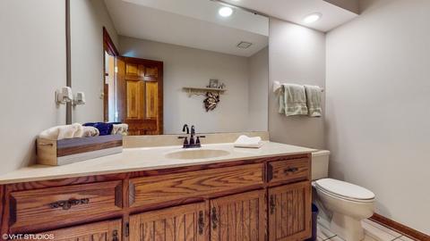 392 Glen Echo Rd, Naperville, IL 60565 photo 9