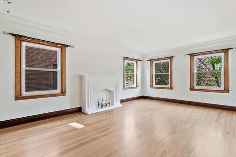 494 Kent Rd, Riverside, IL 60546 photo 5