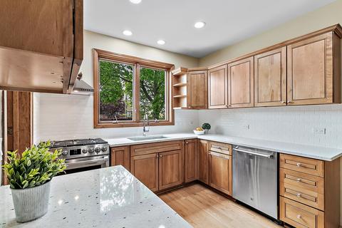 494 Kent Rd, Riverside, IL 60546 photo 7