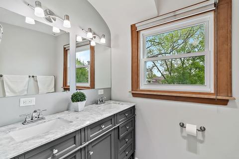 494 Kent Rd, Riverside, IL 60546 photo 20