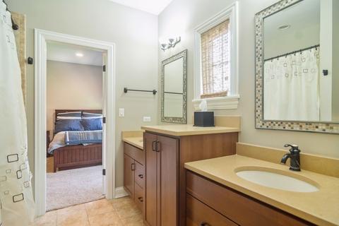 1010 Warrington Rd, Deerfield, IL 60015 photo 13