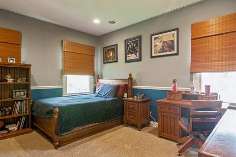 1010 Warrington Rd, Deerfield, IL 60015 photo 12
