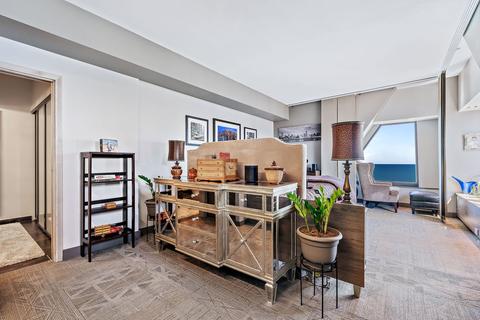 175 E Delaware Pl #5412, Chicago, IL 60611 photo 12