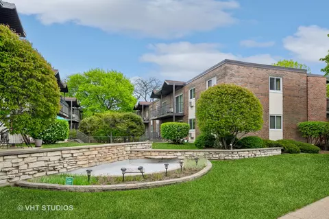 6347 N Ridge Ave #311, Chicago, IL 60660