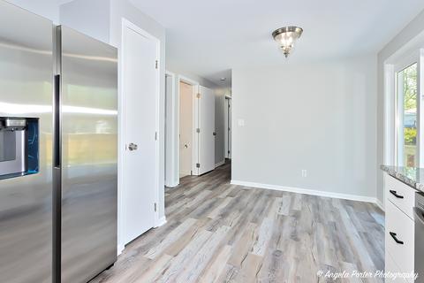 5809 Bunny Ave, Mchenry, IL 60051 photo 9