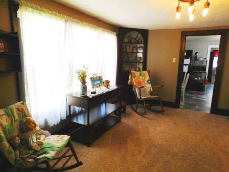 403 E Maple St, Fairbury, IL 61739 photo 9
