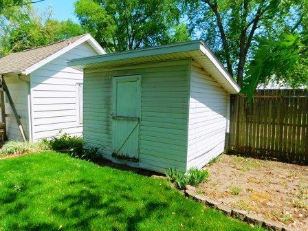403 E Maple St, Fairbury, IL 61739 photo 39