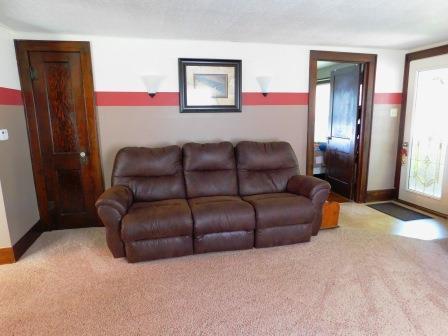 403 E Maple St, Fairbury, IL 61739 photo 8