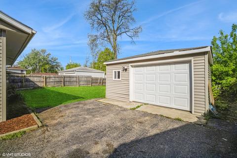 504 Isa Dr, Wheeling, IL 60090 photo 12