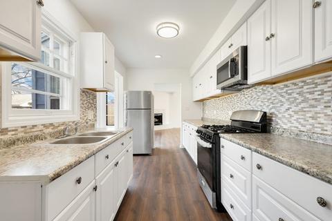 3660 Jackson St, Lansing, IL 60438 photo 6