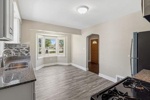 2304 S 9th Ave, Broadview, IL 60155 photo 10