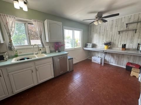3910 Grand Ave, Mchenry, IL 60050 photo 7