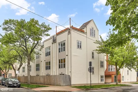 555 N Artesian Ave #A, Chicago, IL 60612 photo 6