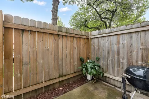 555 N Artesian Ave #A, Chicago, IL 60612 photo 21