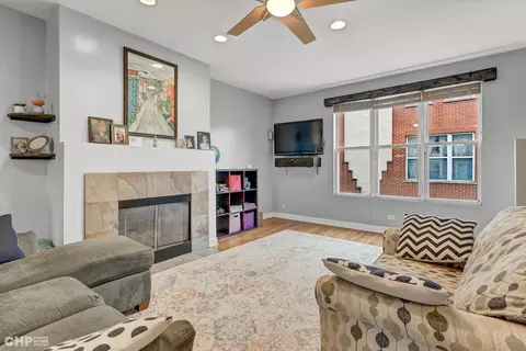 555 N Artesian Ave #A, Chicago, IL 60612 photo 9