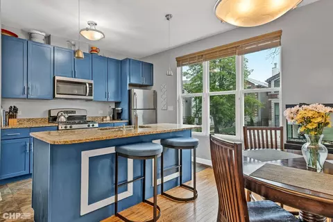 555 N Artesian Ave #A, Chicago, IL 60612 photo 13