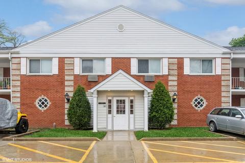1719 Grove St #8, Glenview, IL 60025