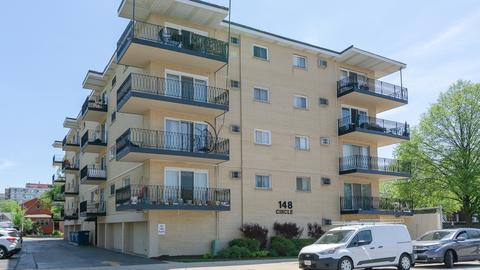 148 Circle Ave #507, Forest Park, IL 60130
